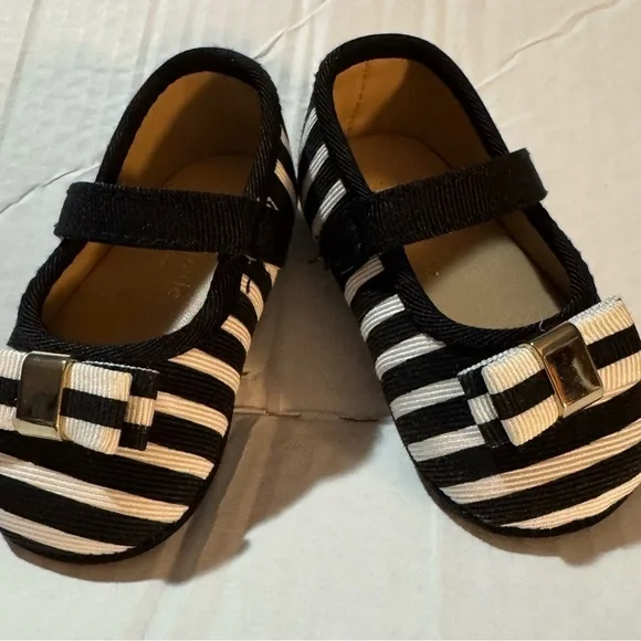 Kate Spade infant shoes - Picture 5 of 6